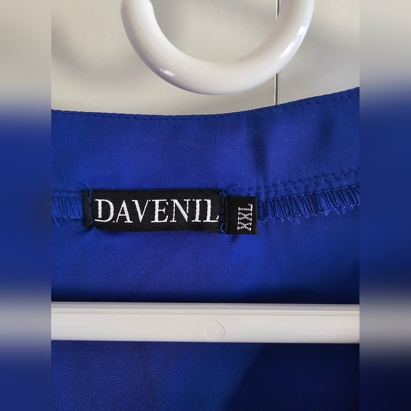 Women's Blue V-Neck Top - Picture 2 of 3